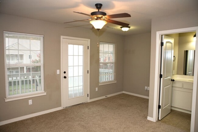 Building Photo - **MOVE-IN THIS MONTH RECEIVE HALF A MONTH OF FREE RENT* Available Now! 4-Bedroom, 3.5-Bathroom Ho...