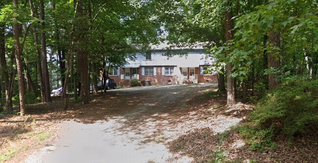 Building Photo - 1416 Meadow Ave