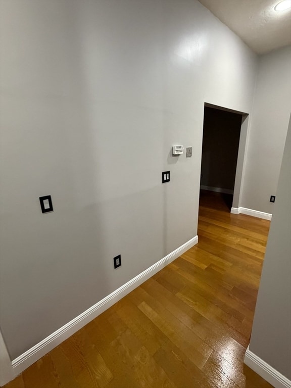 Building Photo - 7 Main St