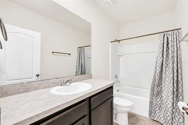 Building Photo - 1401 Yellow Finch Dr