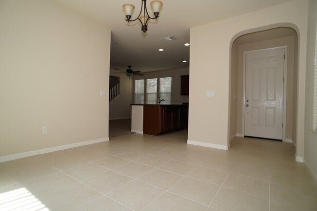 Building Photo - 169 Talmont Cir