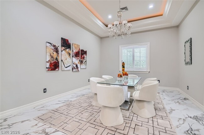 Building Photo - 5367 Secluded Brook Cir