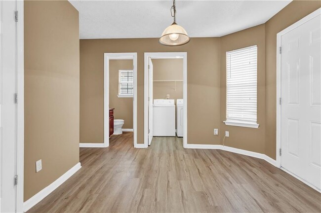 Building Photo - 2628 Patriots Rd