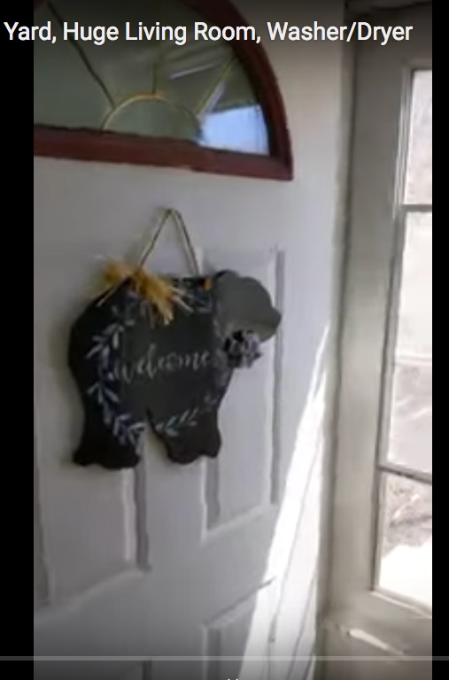 Building Photo - 360 N Pine St