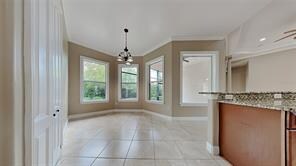 Building Photo - 38641 Lakeview Walk