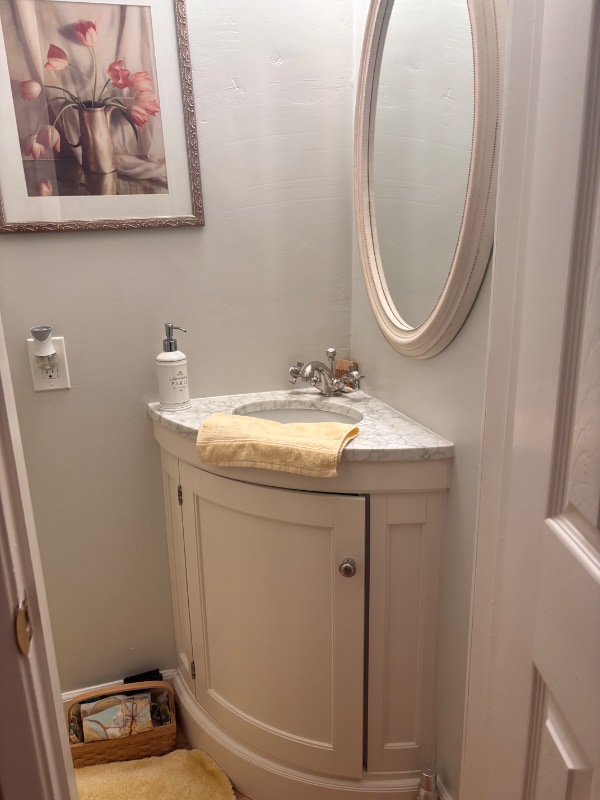 Building Photo - 701 N Rengstorff Ave