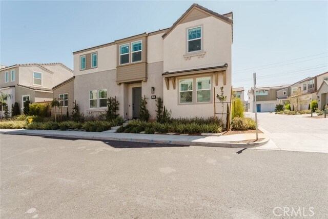 Building Photo - 4101 Sunflower Paseo