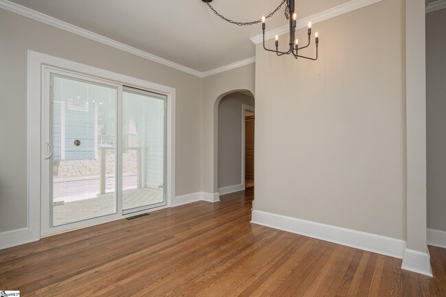 Building Photo - 202 Briarcliff Dr