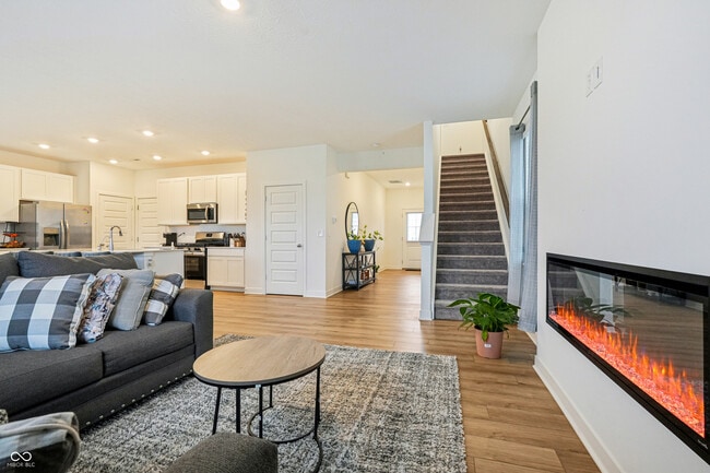 Building Photo - 4544 Nokes Pl