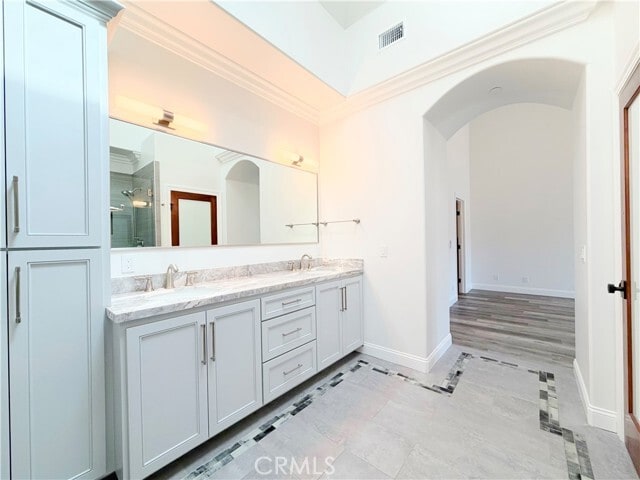 Building Photo - 32110 Canyon Crest Ct