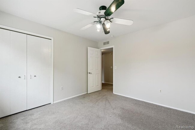 Building Photo - 7302 Parkway Ct