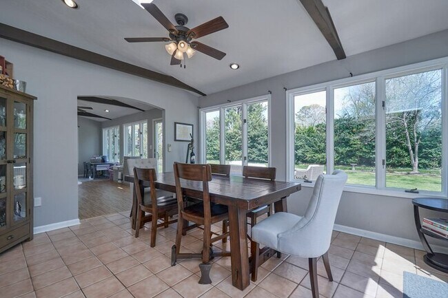 Building Photo - 3600 Chamberlayne Ct