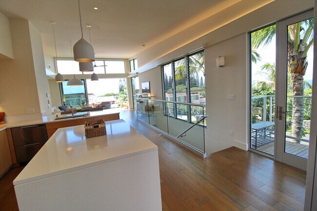 Building Photo - Modern Elegancy at Makali'i in Wailea – Fi...