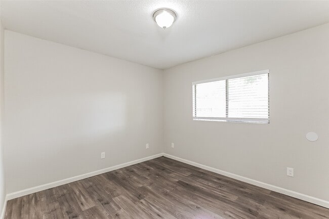 Building Photo - 18747 Denise Dale Ln
