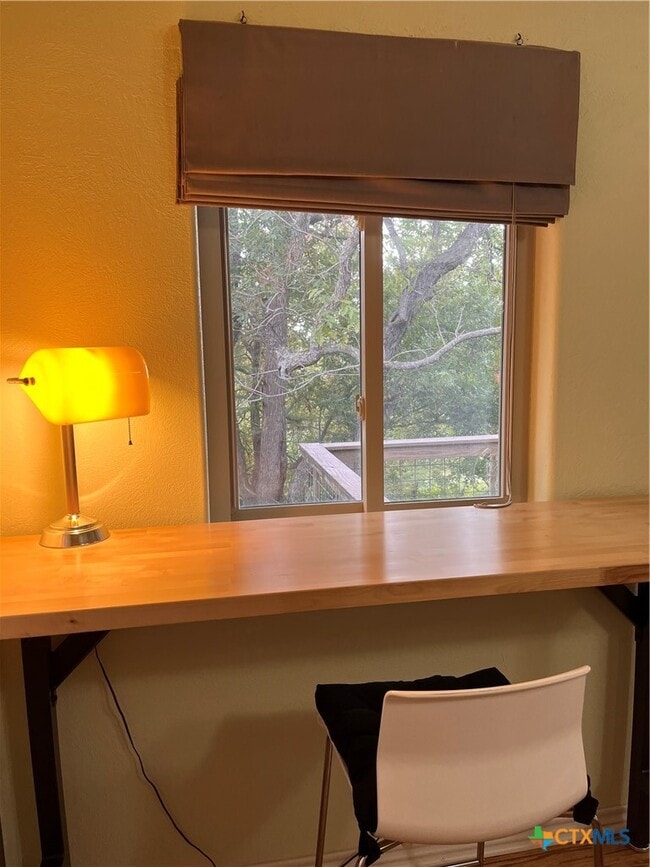 Building Photo - 121 Butler Ln