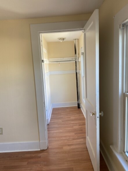 Building Photo - 134 School St