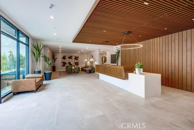 Building Photo - 3214 Rivington