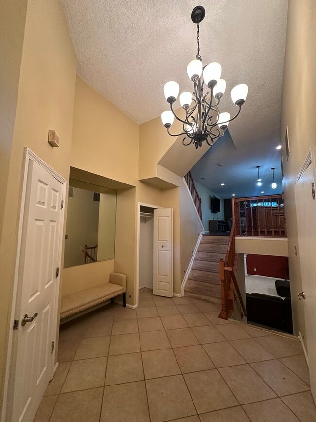 Building Photo - 26 Catherine Ct