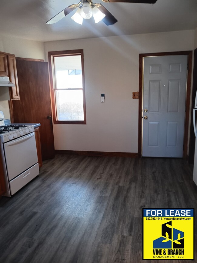 Building Photo - N8717 WI-42