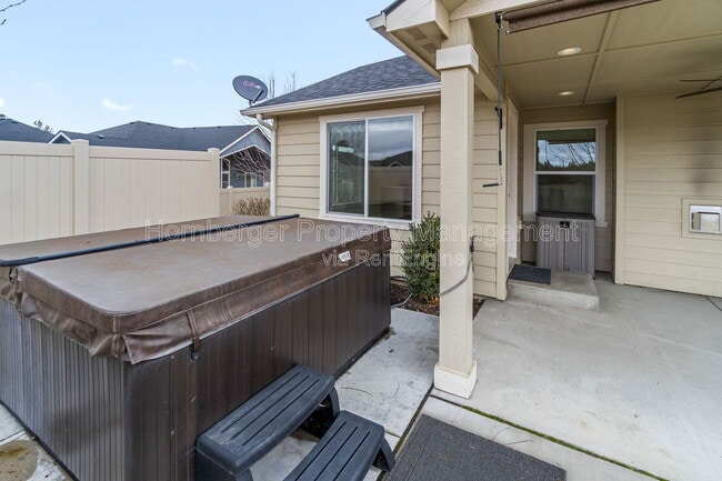 Building Photo - 6904 Jasper Dr