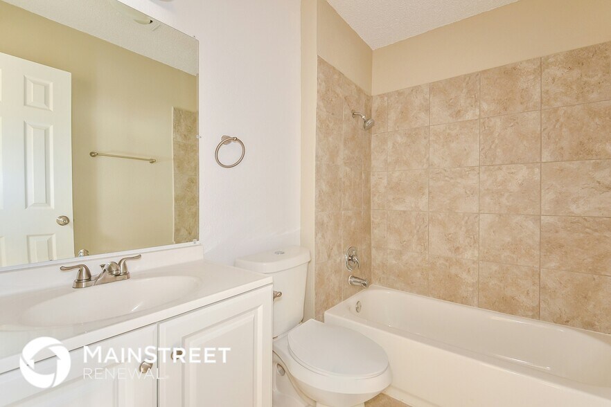 Building Photo - 10183 Galesburg