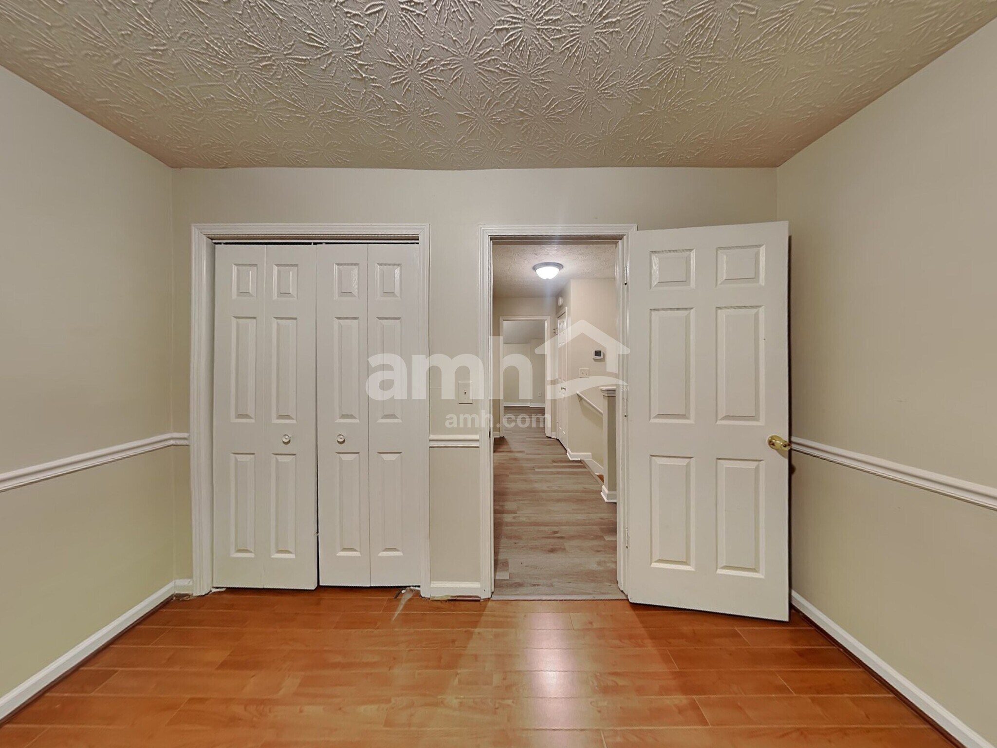 Building Photo - 670 Old Johnson Rd