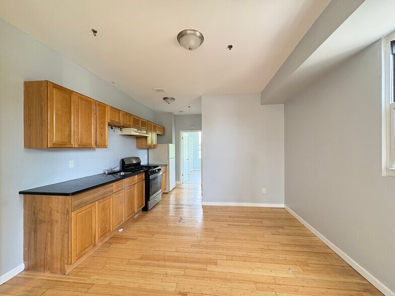 625 Bramhall #3R - 623 Bramhall Ave