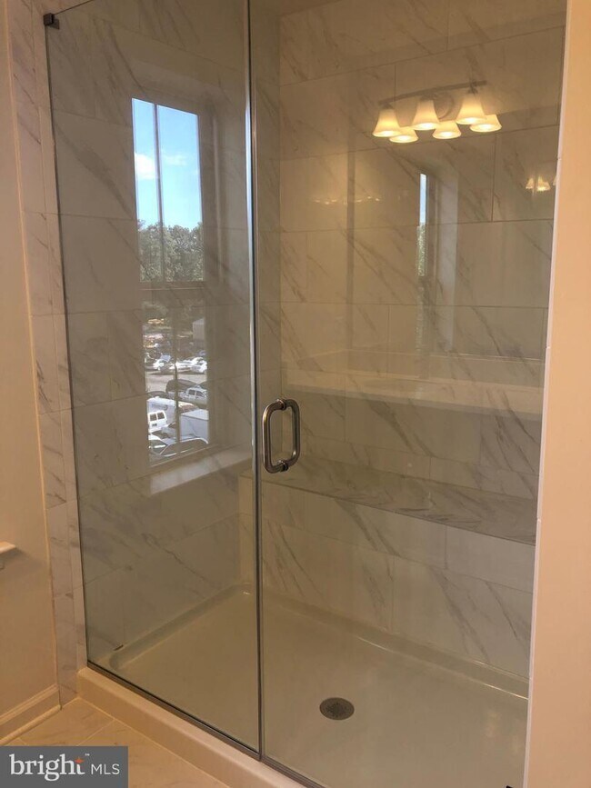 Building Photo - 2950 Timberneck Way