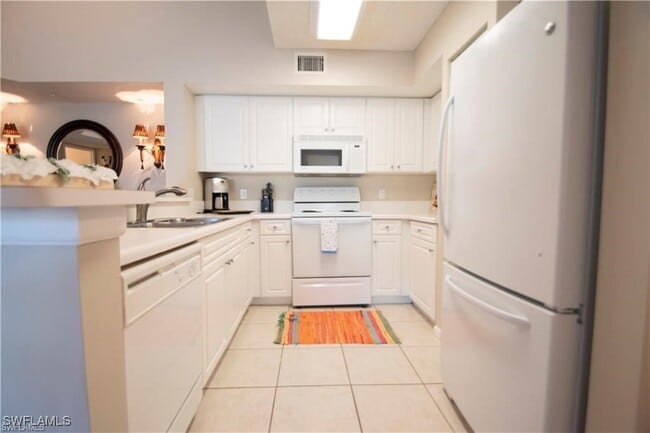 Building Photo - 1220 Wildwood Lakes Blvd