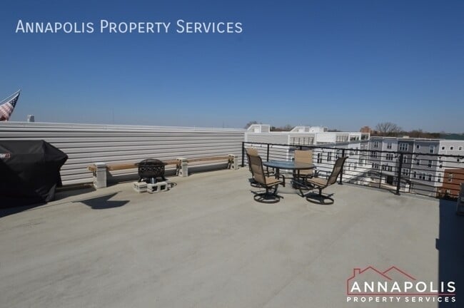 Building Photo - 529 Leftwich Ln