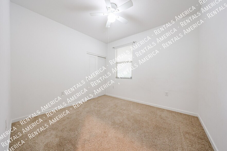 Building Photo - 14151 W Georgia Dr