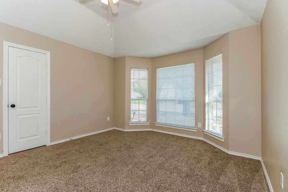 Building Photo - 7728 Blossom Dr