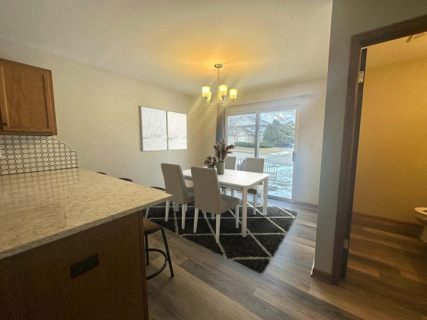 Building Photo - 335 Nicole Ct