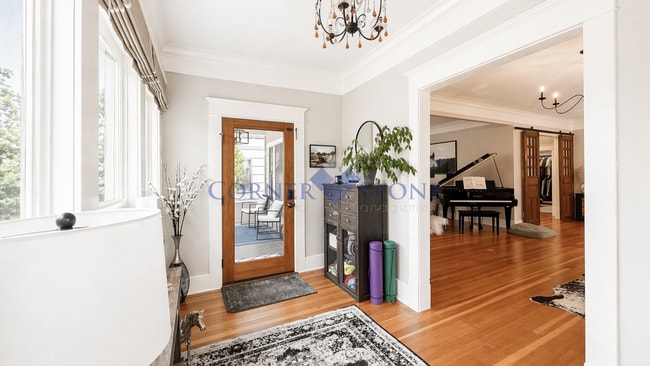 Building Photo - Stunning Home In Desired Boise Location!