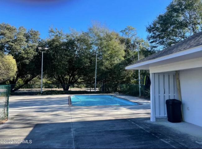 Building Photo - 2708 S 17th St