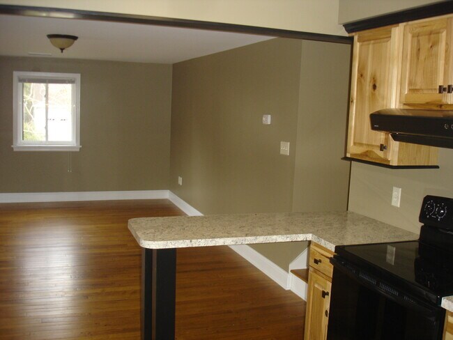 Building Photo - 4Plex - 1104