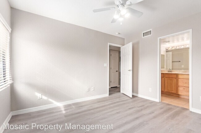 Building Photo - 2 br, 2 bath House - 330 S. Beck Avenue, #110
