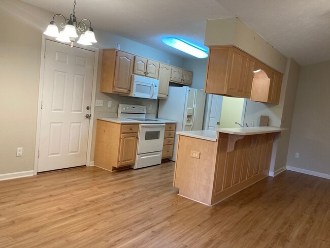 Building Photo - 106 Walnut Trace Cir