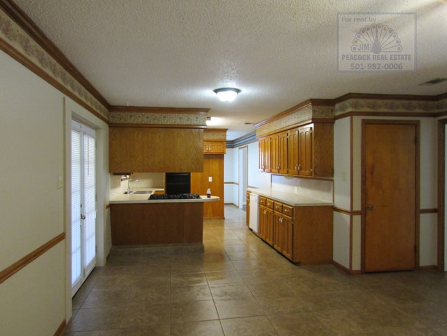 Building Photo - 1101 N Gray St