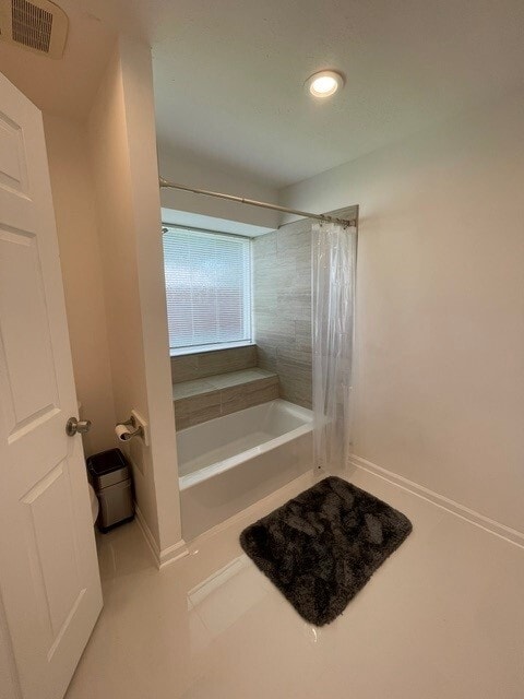 Building Photo - 10923 Birch Dr