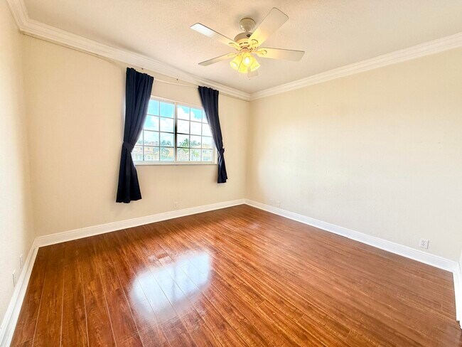 Building Photo - 9656 Cobblestone Creek Dr