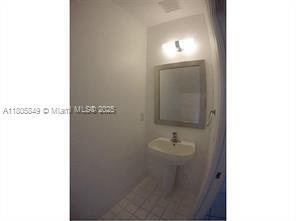 Building Photo - 8222 SW 27th St