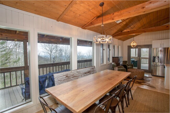 Building Photo - 128 Windy Knob Trail