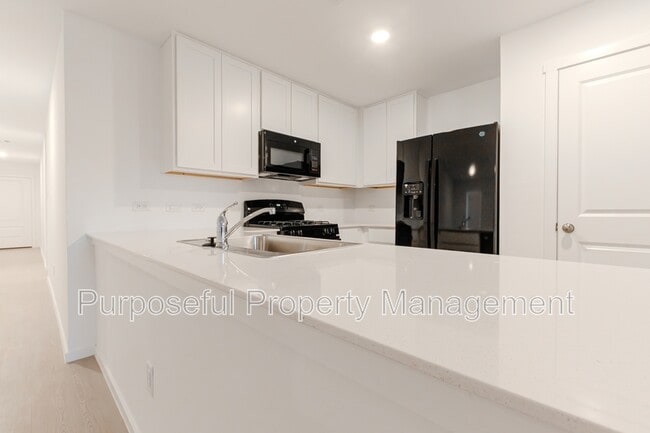 Building Photo - 3717 Los Cabos Dr