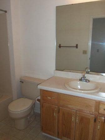 Building Photo - Brookside Subdivision - Minutes to Ft. Ruc...