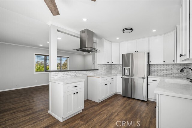 Building Photo - 201 E 16th St