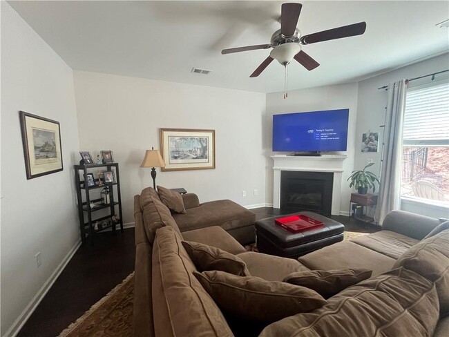 Building Photo - 5545 Bright Cross Wy