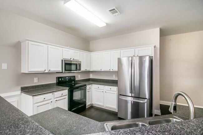 Building Photo - 5210 Cedar Shoals Dr