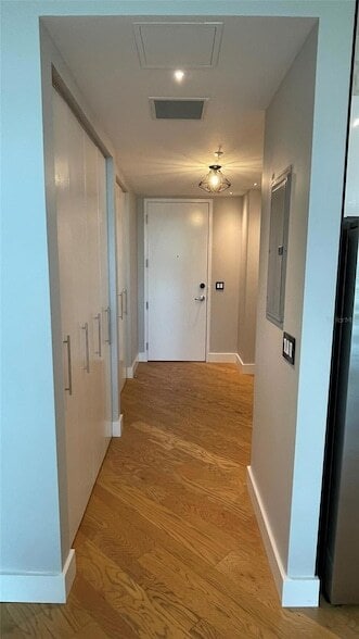 Building Photo - 150 E Robinson St