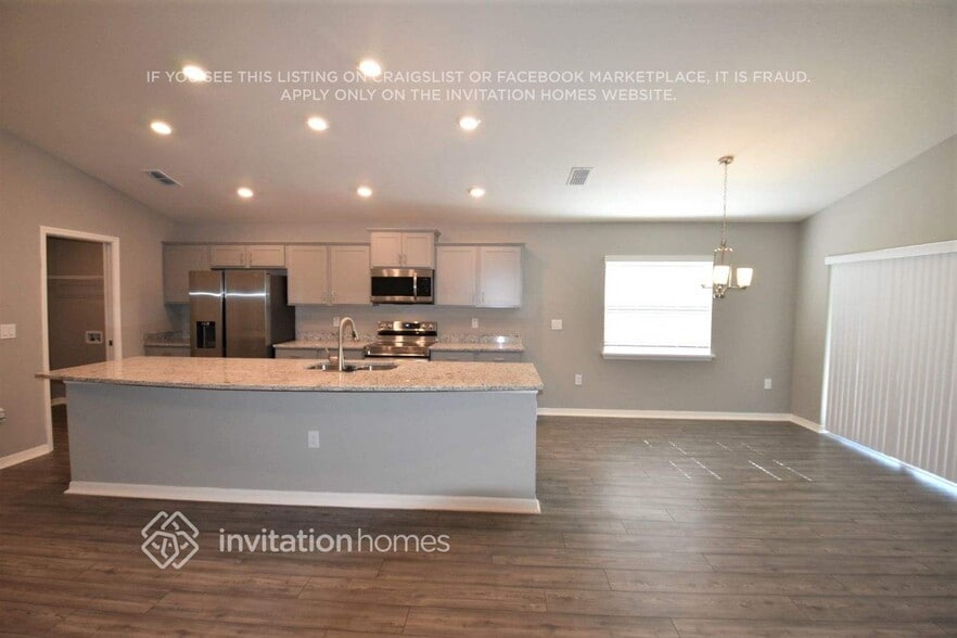 Building Photo - 3810 Willow Ridge Dr